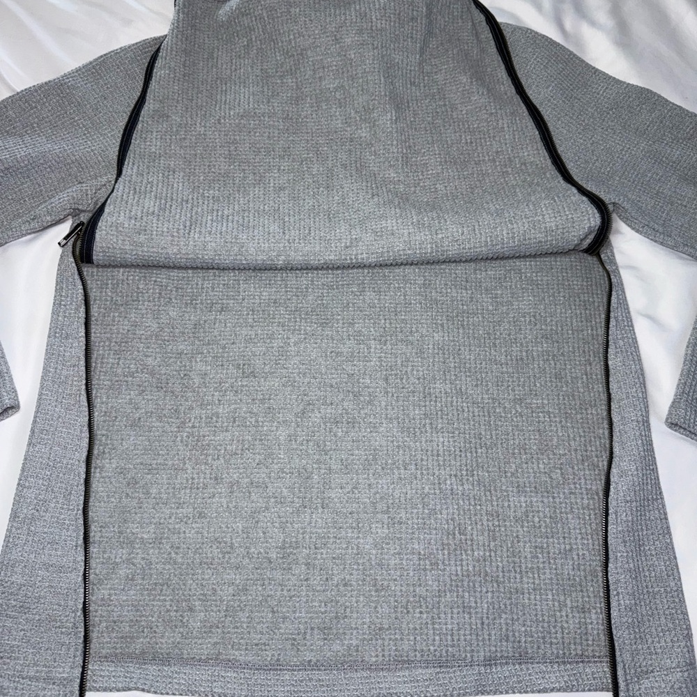 L.L. Bean waffle mock pullover sweater - Picture 2 of 8